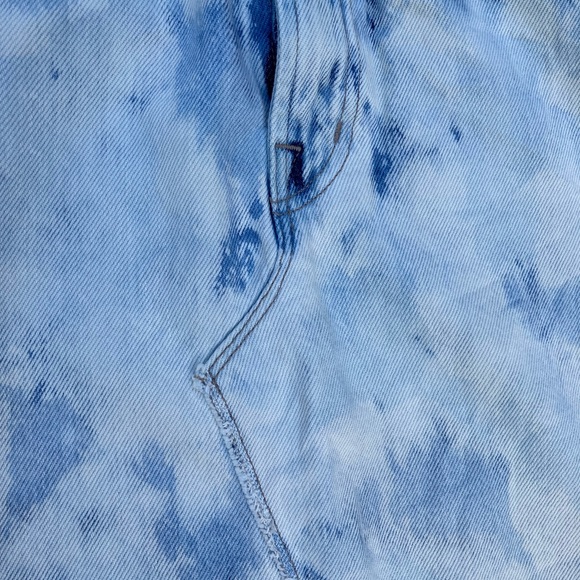 J.BRAND denim skirt. - Picture 4 of 8